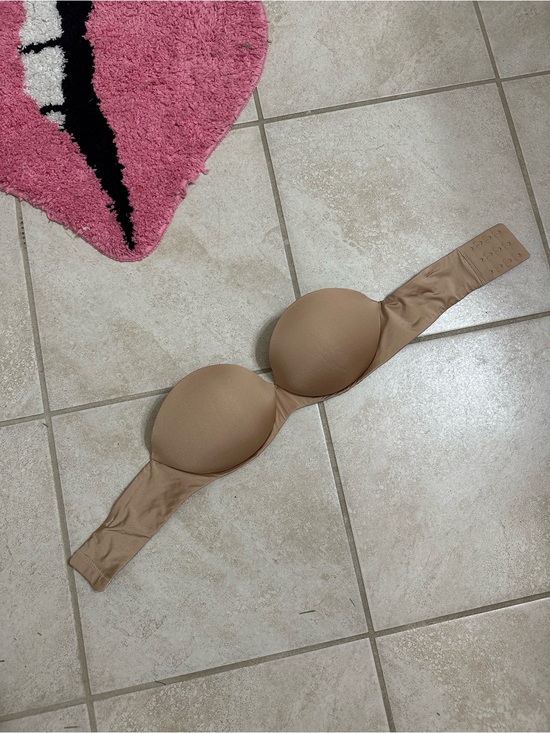 SKIMS Other - SKIMS Strapless Nude push up Bra